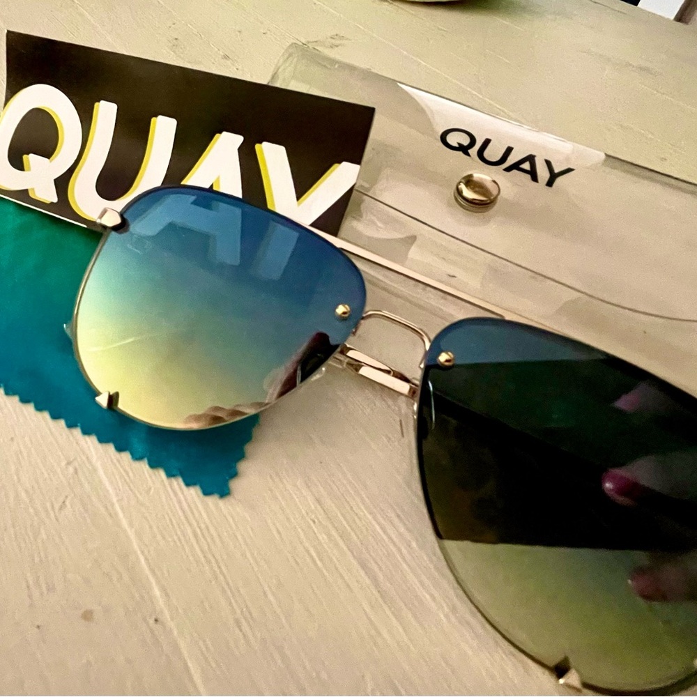 Quay High Key Mini Blue Turquoise Rimless Sunglasses